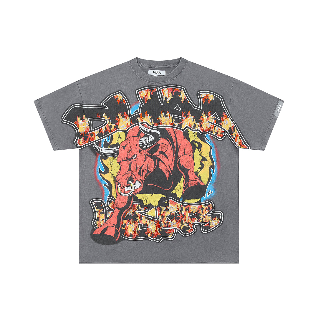 DUAA FLAMING RED BULL VINTAGE WASH GRAPHIC T‑SHIRT